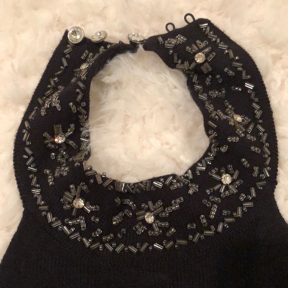 Black halter top- Small - Picture 2 of 4